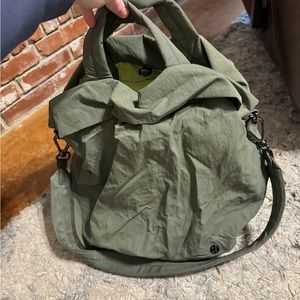 Lululemon purse
